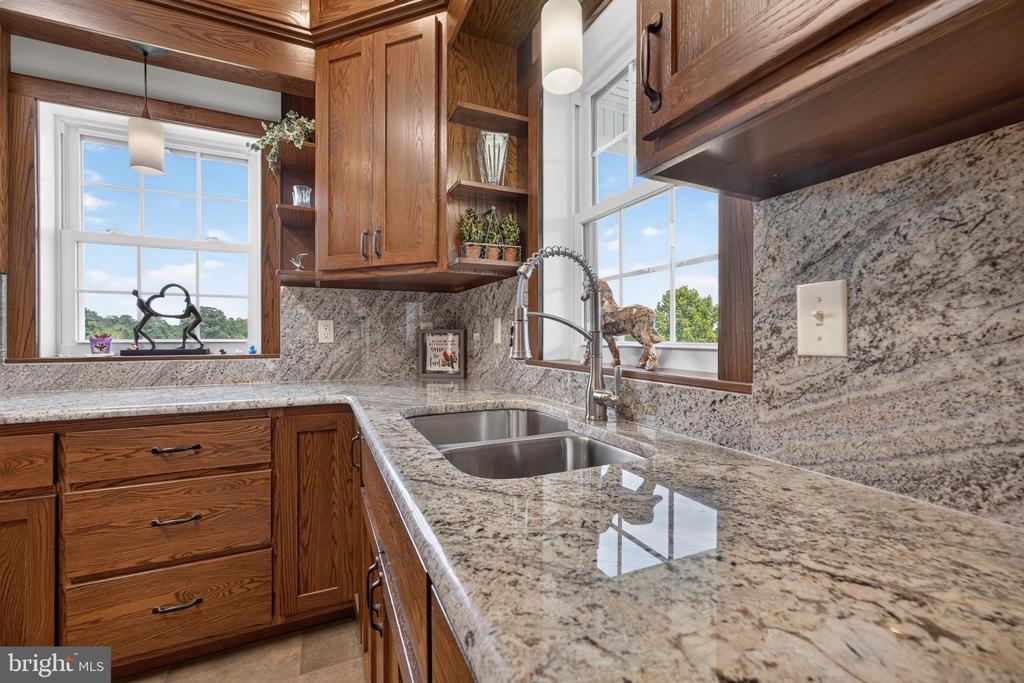 1292 MOHAWK RD