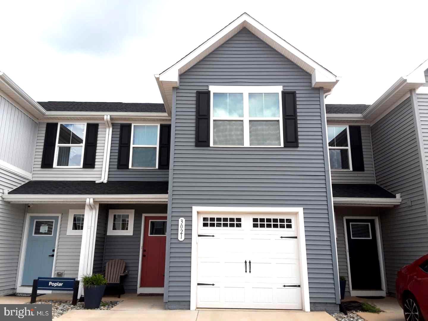 3021 SILVER BIRCH LANE