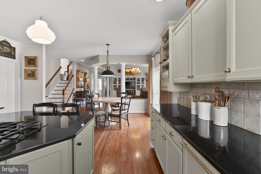 15616 GREAT BRIDGE LANE