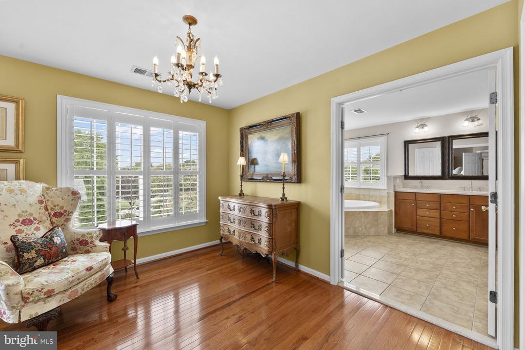 15616 GREAT BRIDGE LANE