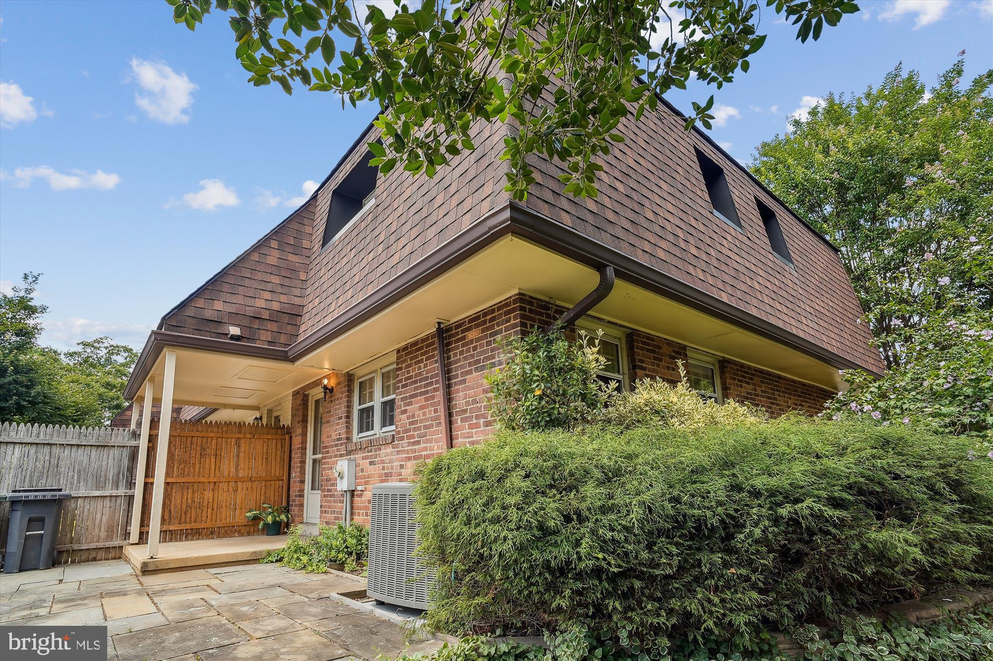 403 JAMES COURT 70