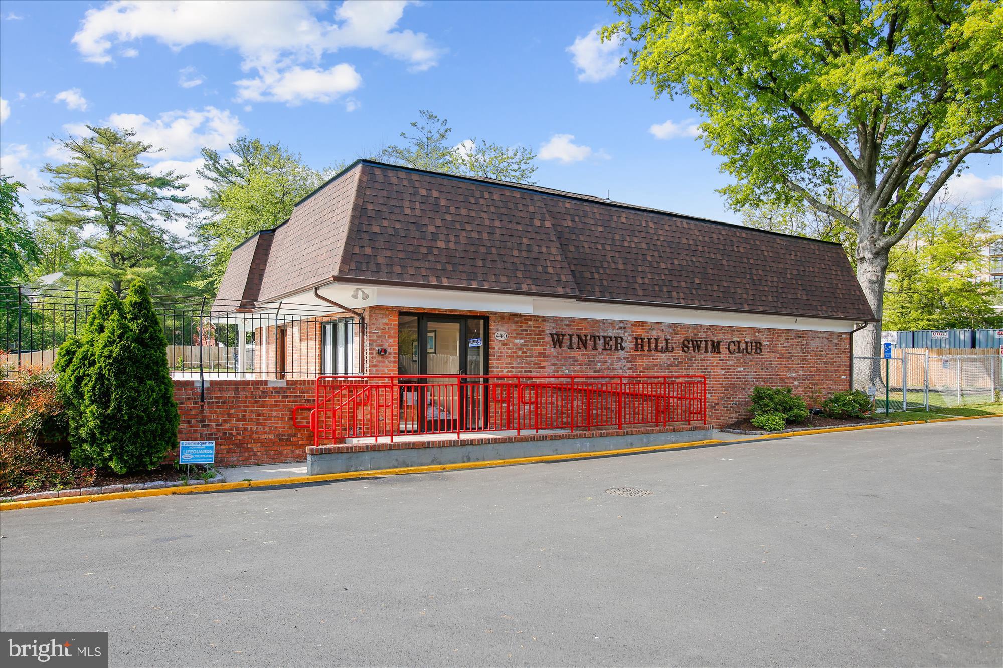 403 JAMES COURT 70