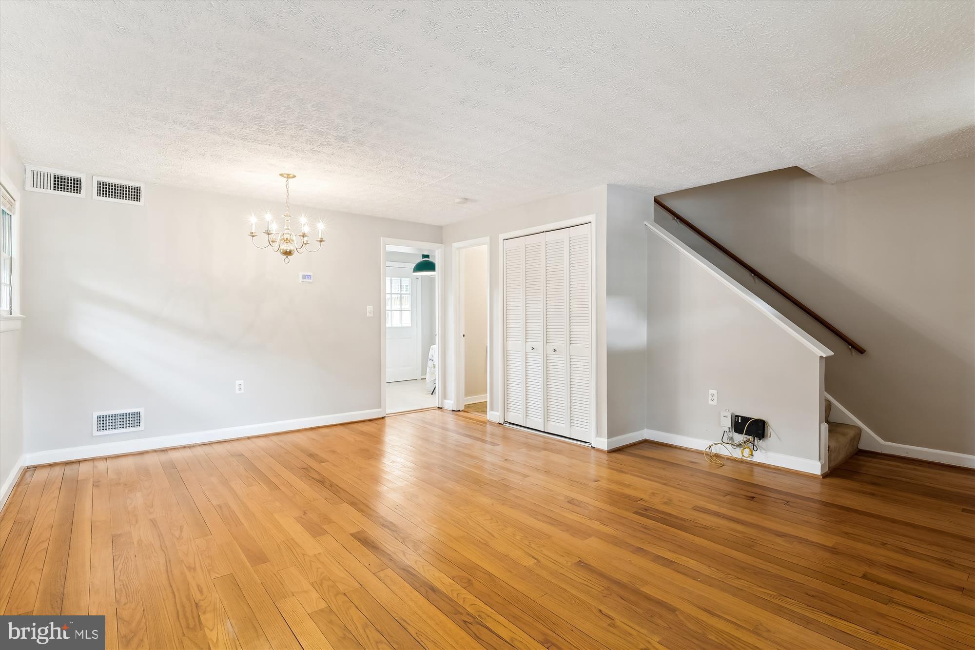 403 JAMES COURT 70