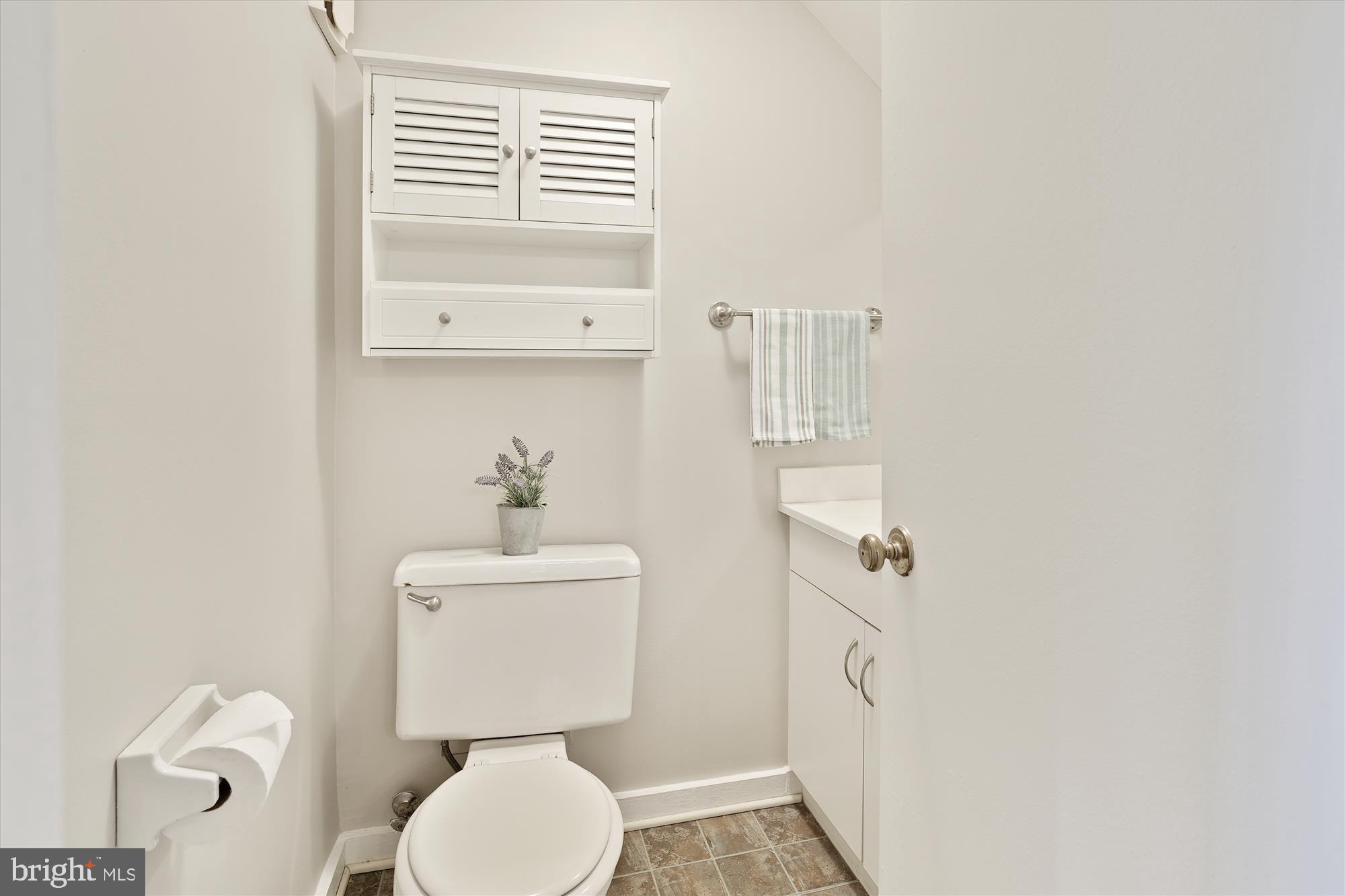 403 JAMES COURT 70