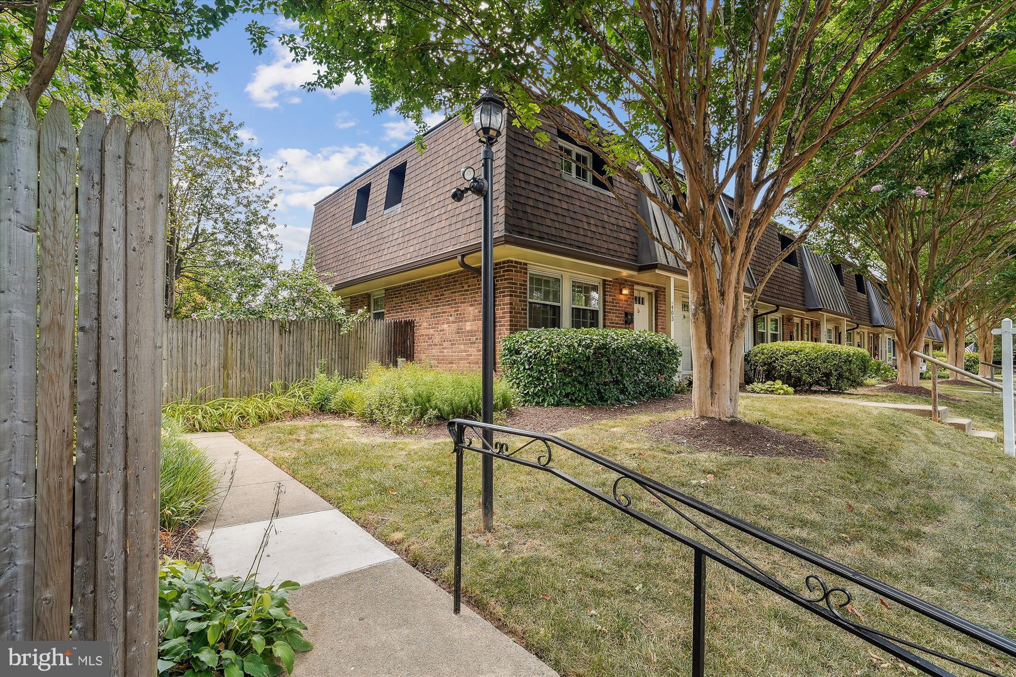 403 JAMES COURT 70