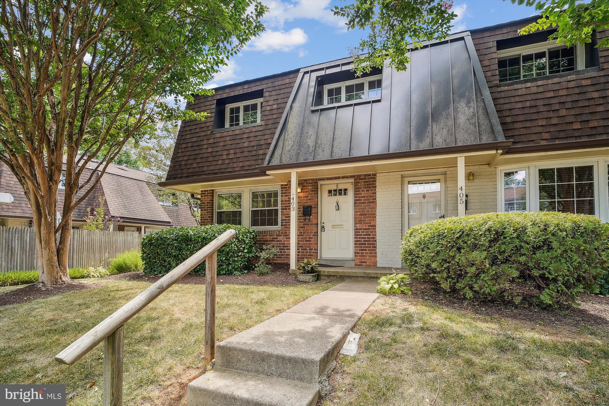 403 JAMES COURT 70