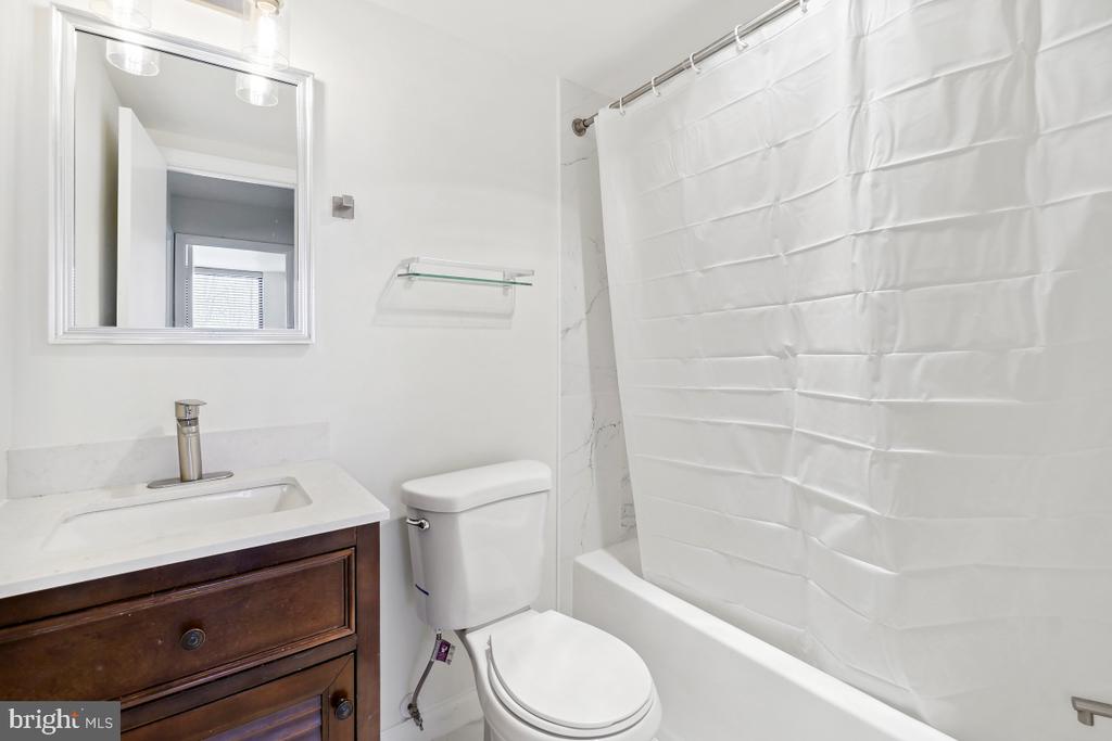 600 ROOSEVELT BOULEVARD 316