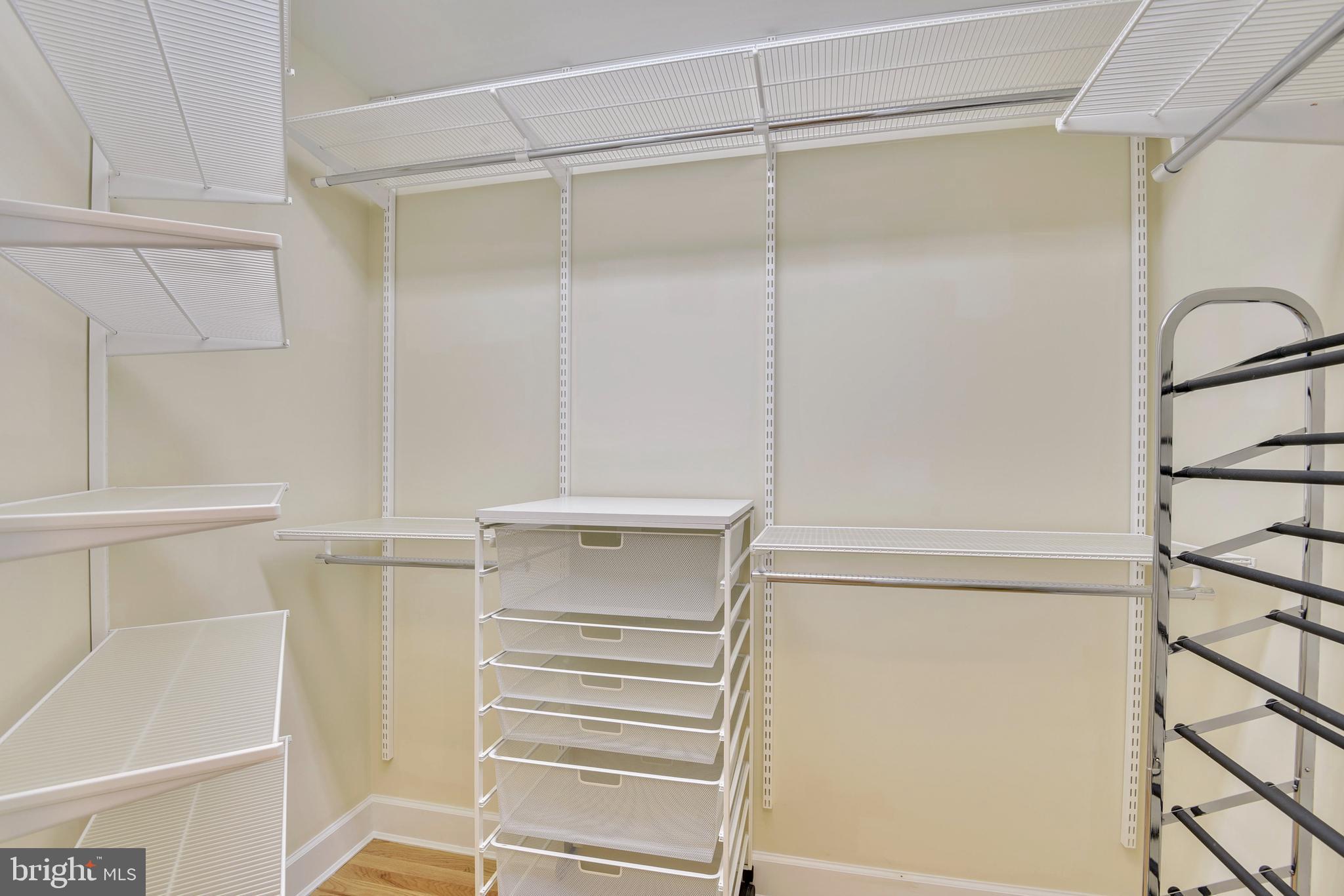502 W BROAD STREET 310