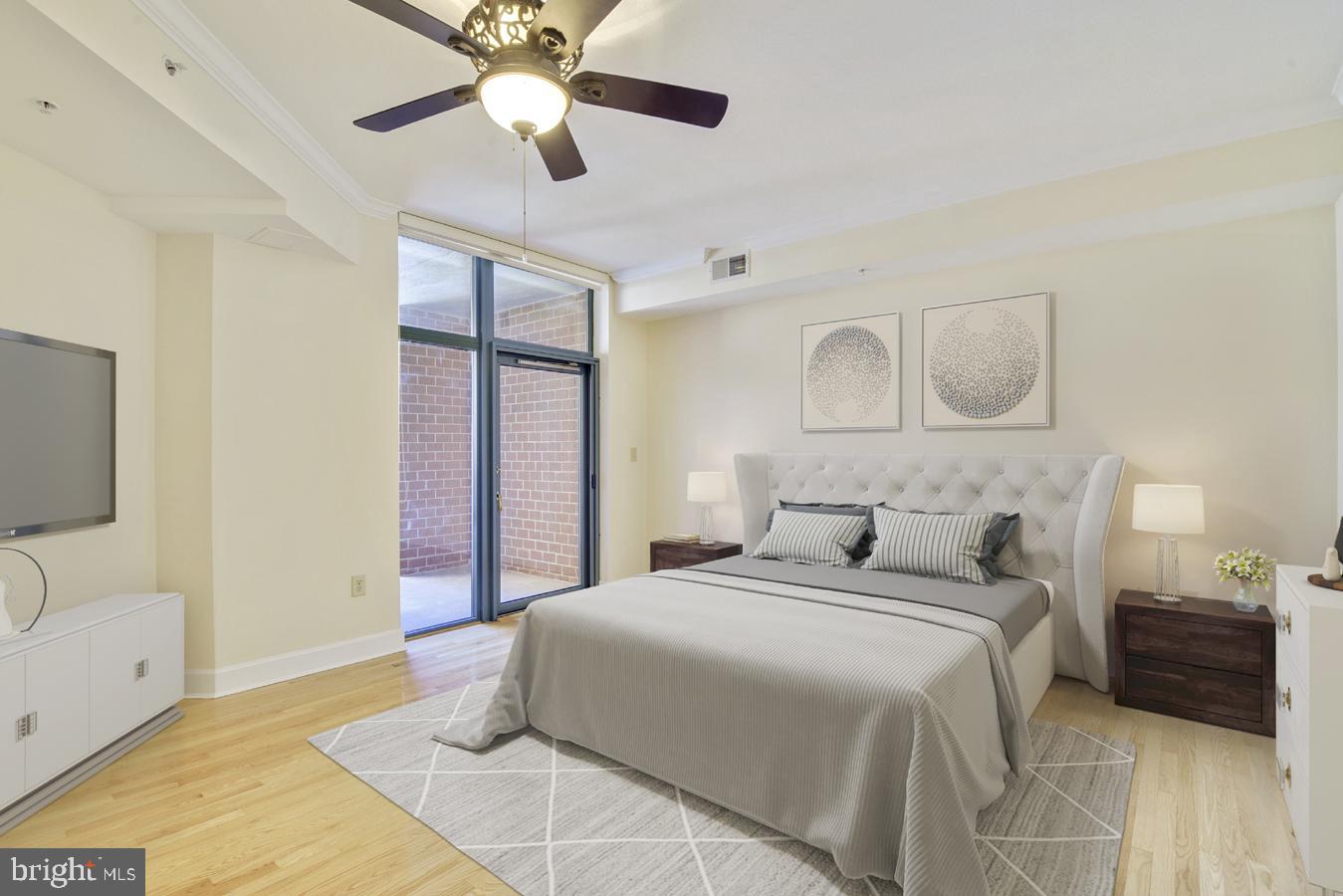 502 W BROAD STREET 310