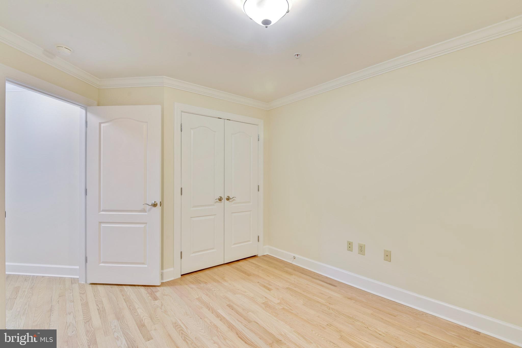 502 W BROAD STREET 310