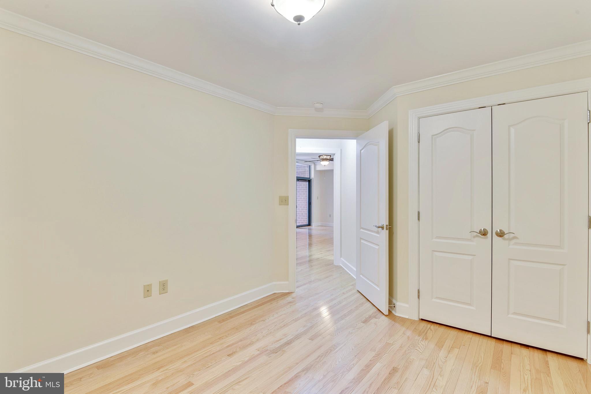 502 W BROAD STREET 310