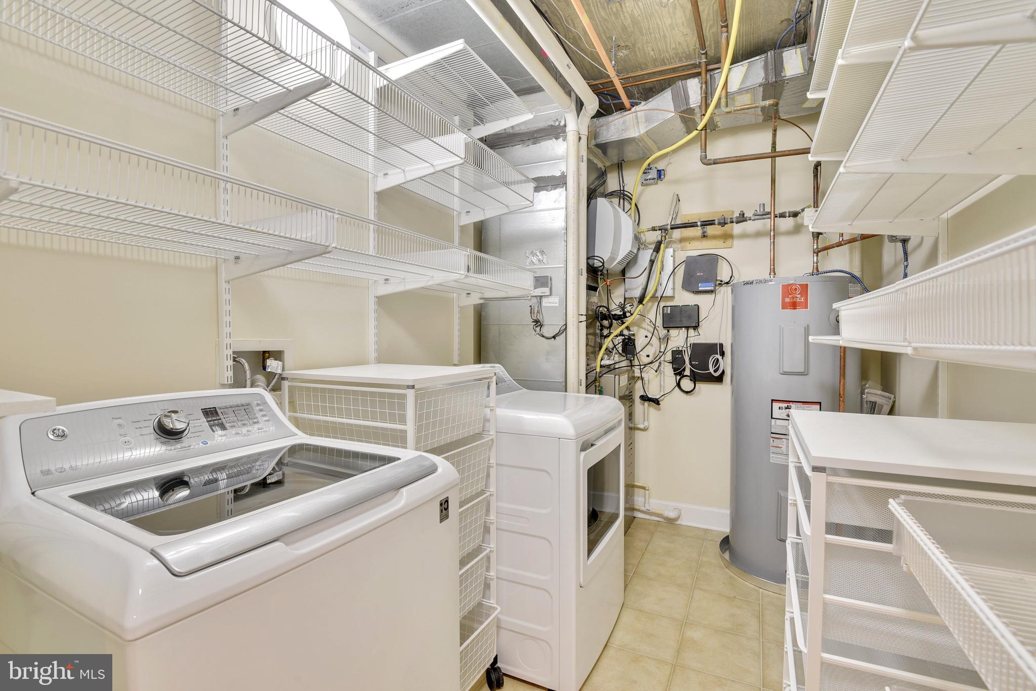 502 W BROAD STREET 310