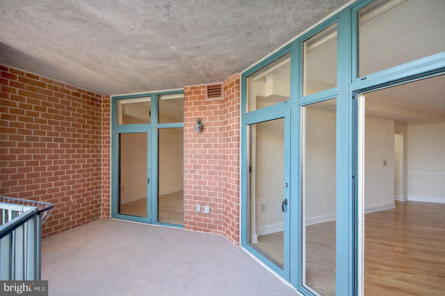 502 W BROAD STREET 310