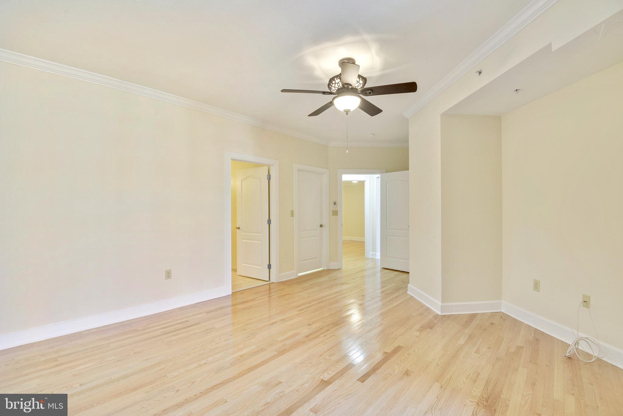 502 W BROAD STREET 310