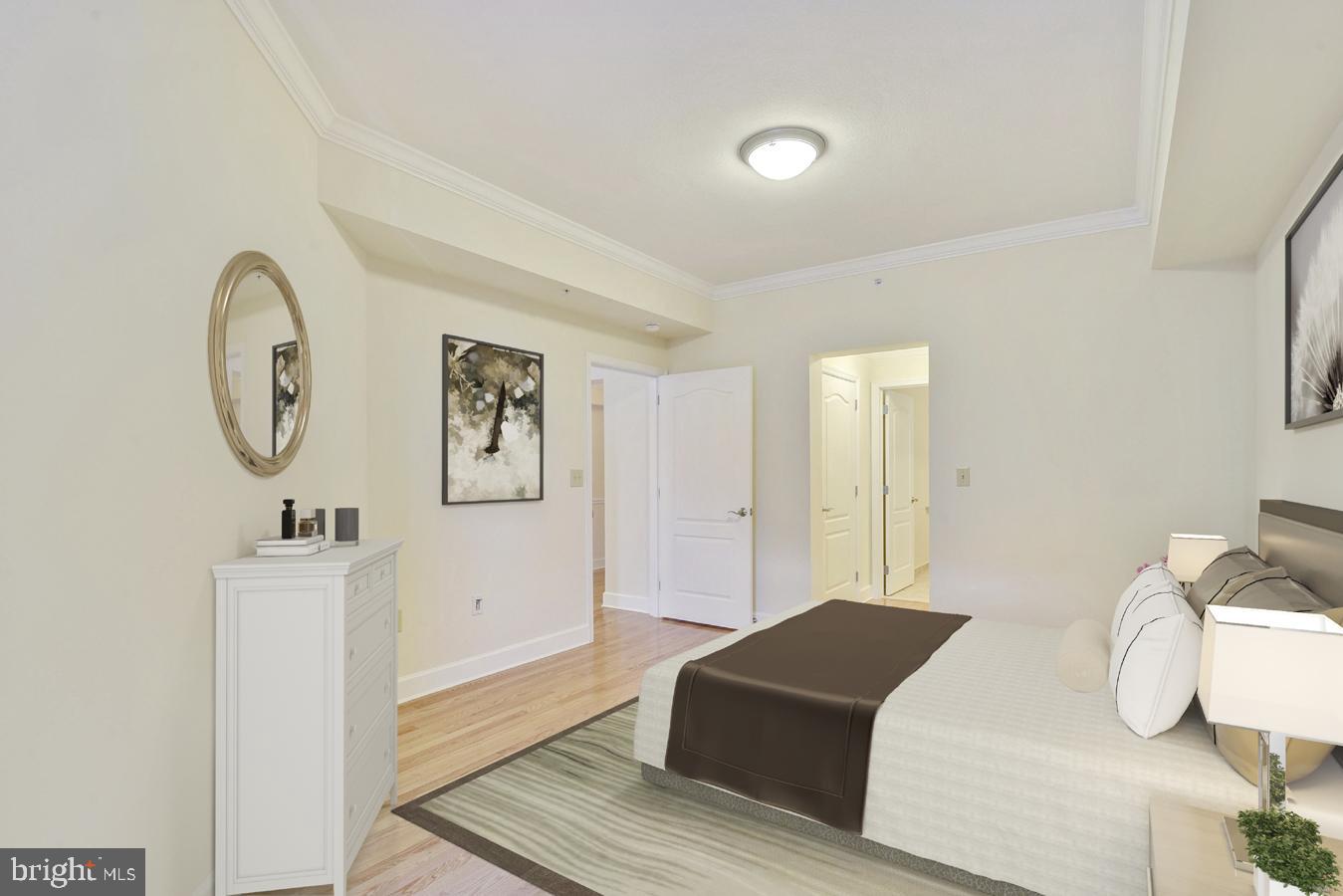 502 W BROAD STREET 310