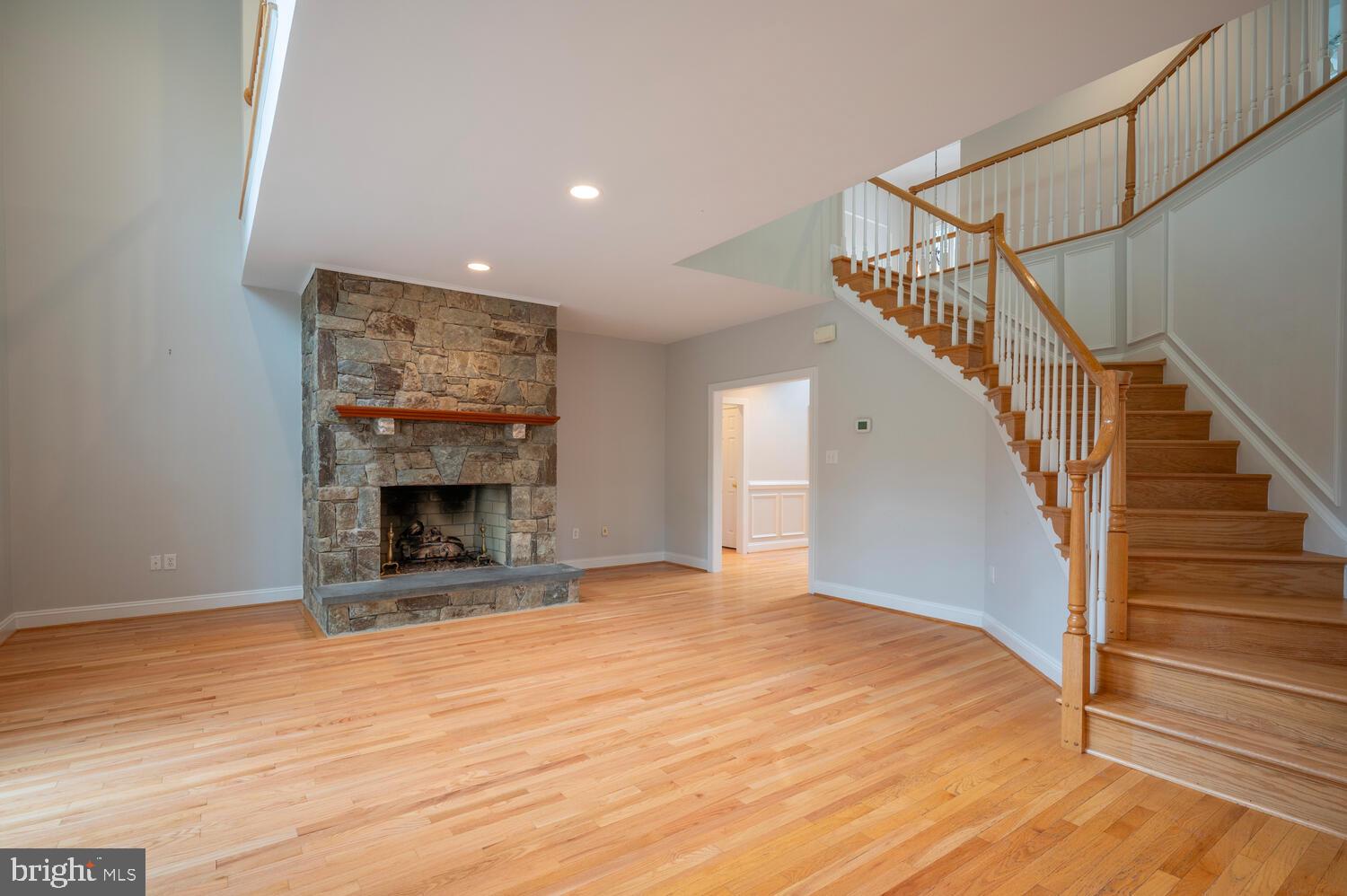 119 E JEFFERSON STREET