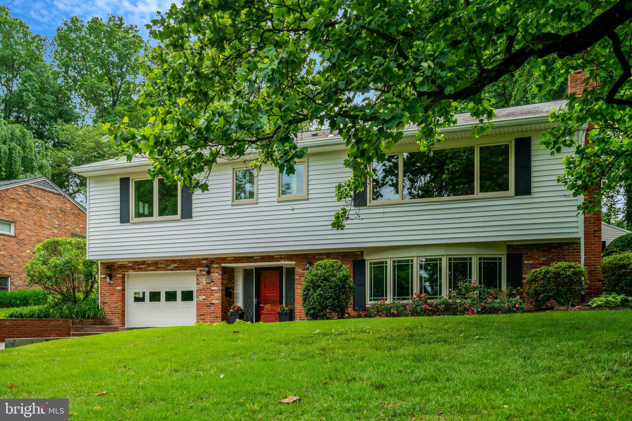 105 POPLAR DRIVE