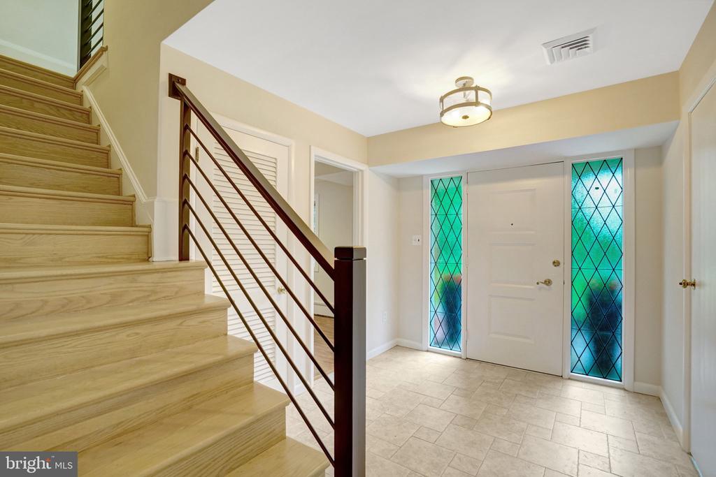 105 POPLAR DRIVE