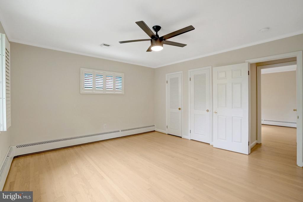 105 POPLAR DRIVE