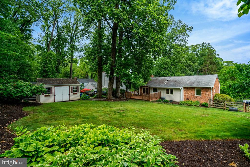 105 POPLAR DRIVE