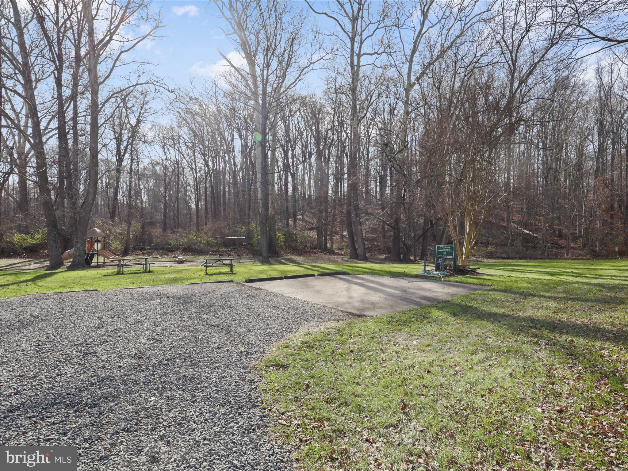 3226 CAMBRIDGE COURT