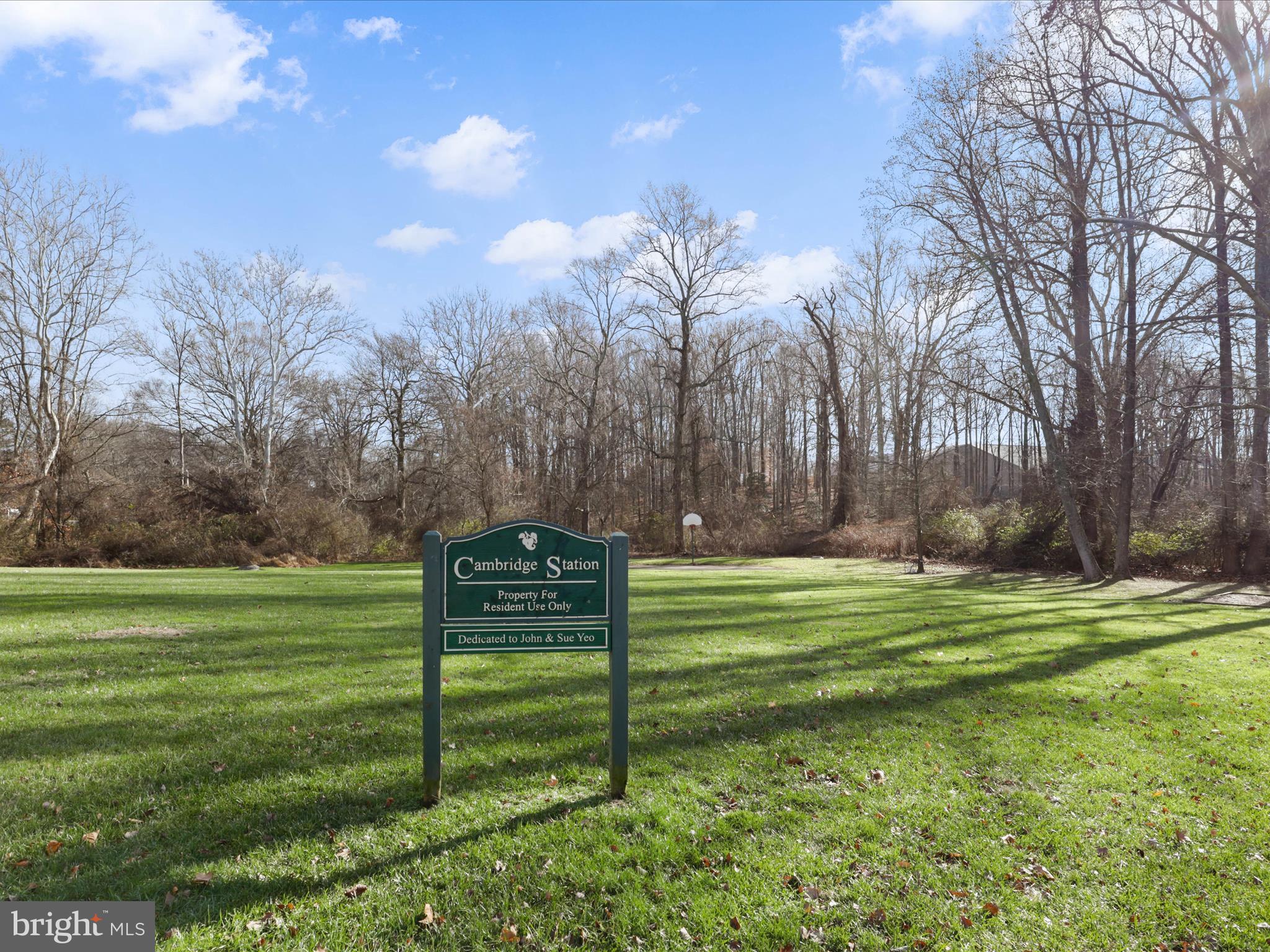 3226 CAMBRIDGE COURT