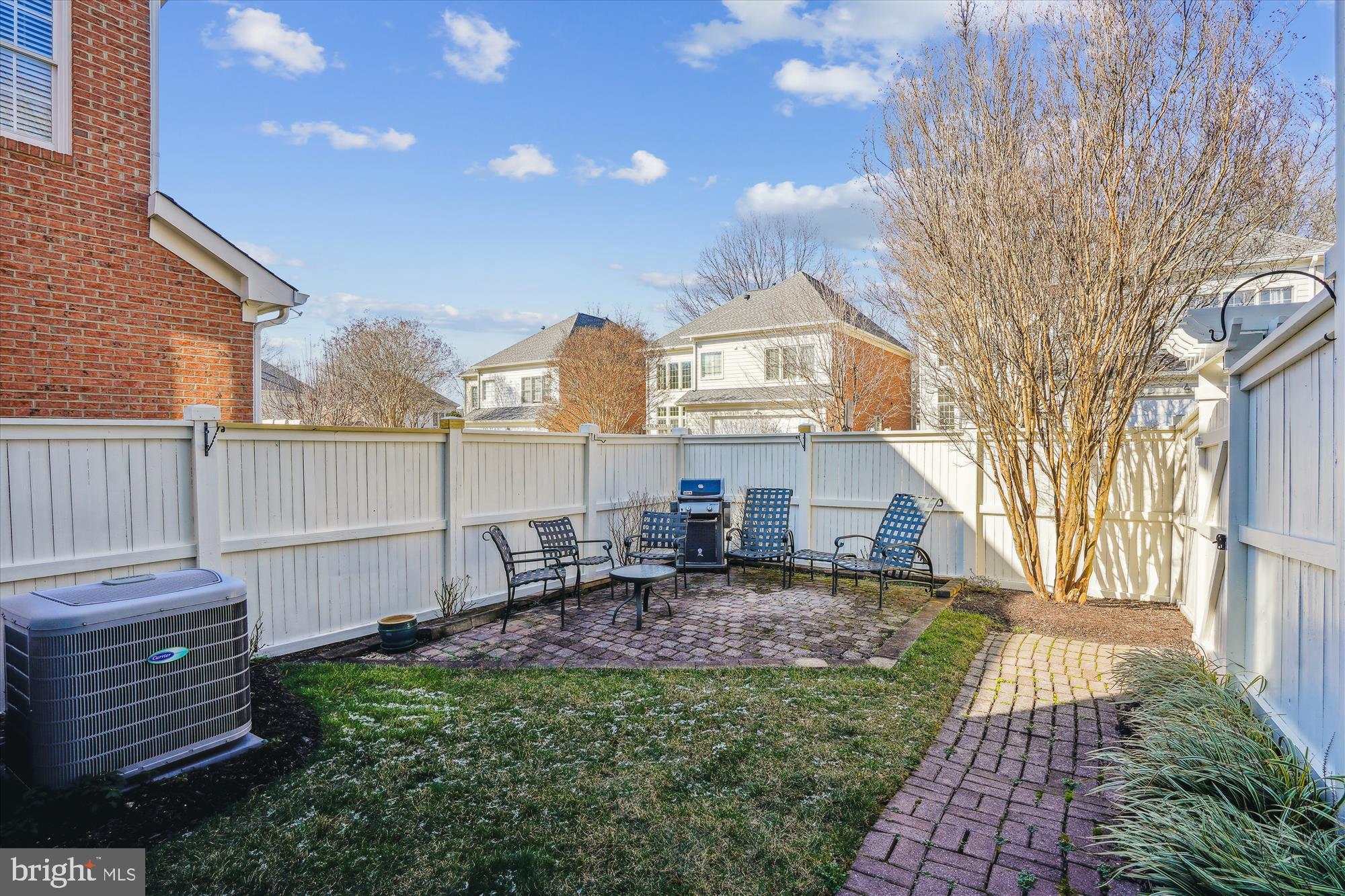 10095 MCCARTY CREST COURT