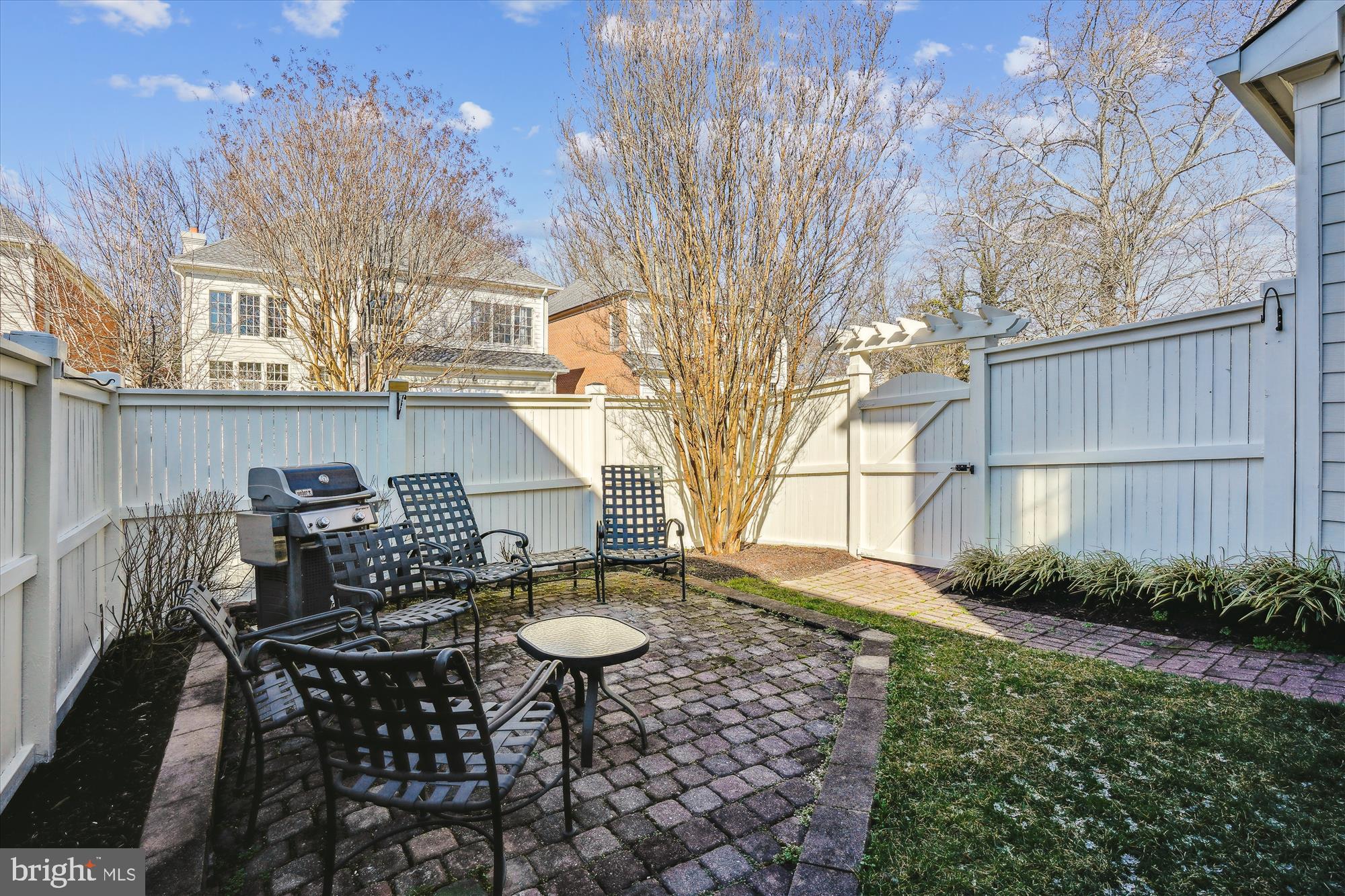 10095 MCCARTY CREST COURT