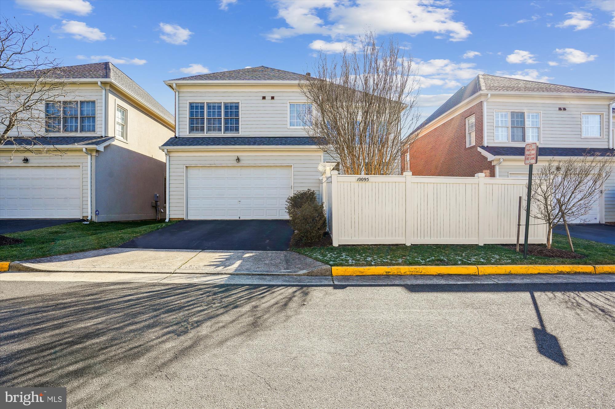 10095 MCCARTY CREST COURT