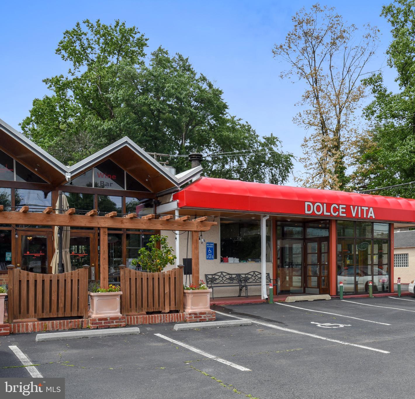 10457 COURTNEY DRIVE