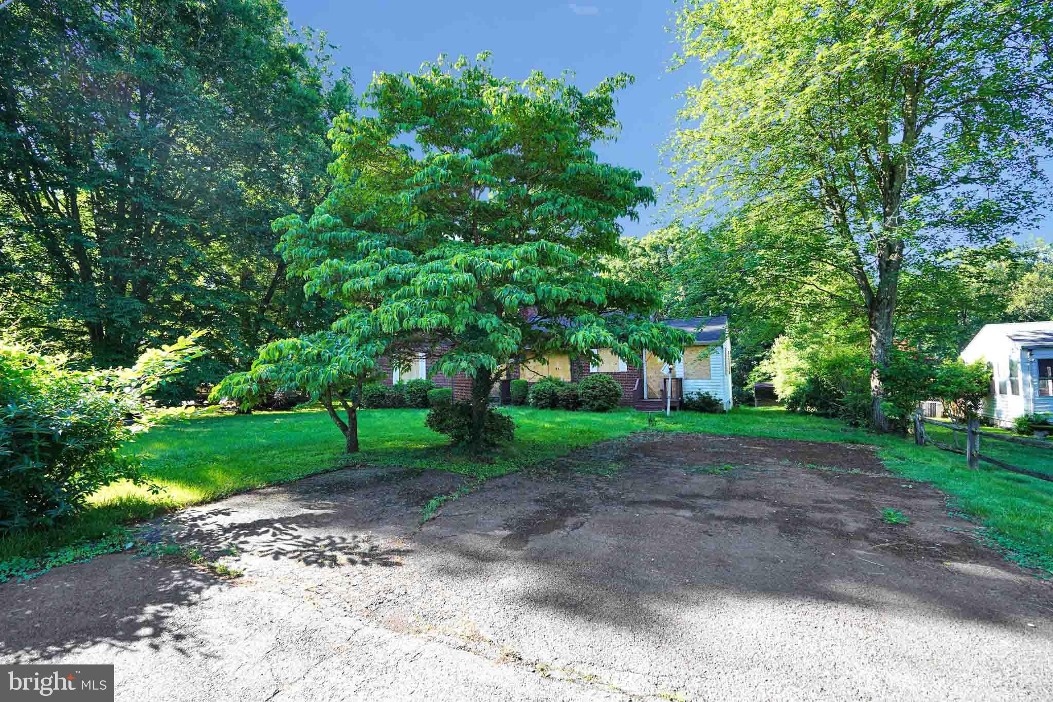 9905 STOUGHTON ROAD