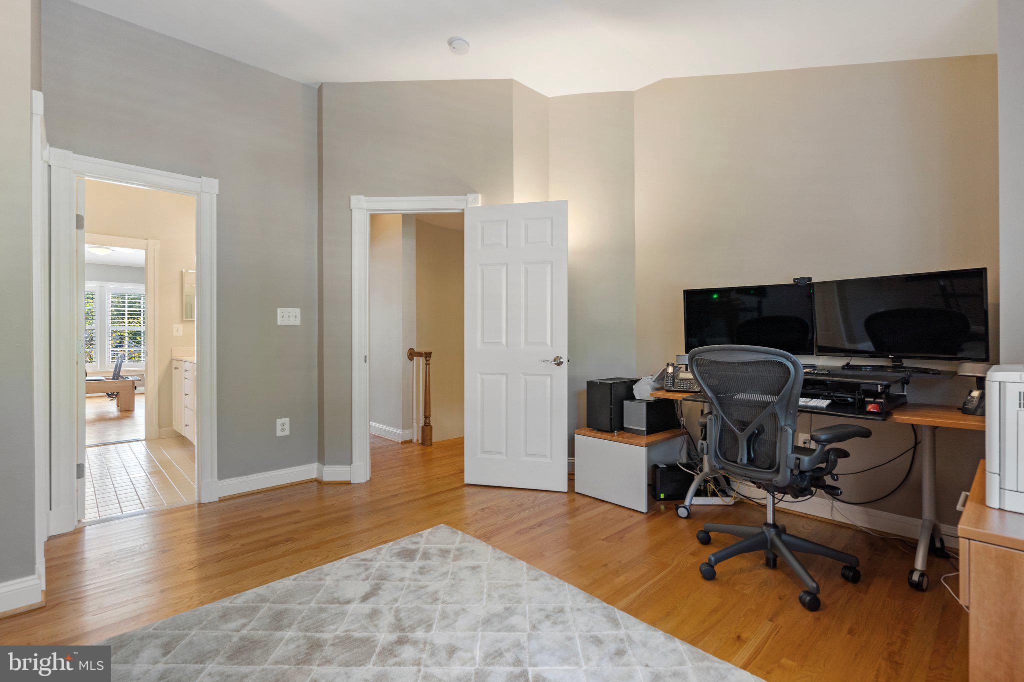 9402 OLD RESERVE WAY