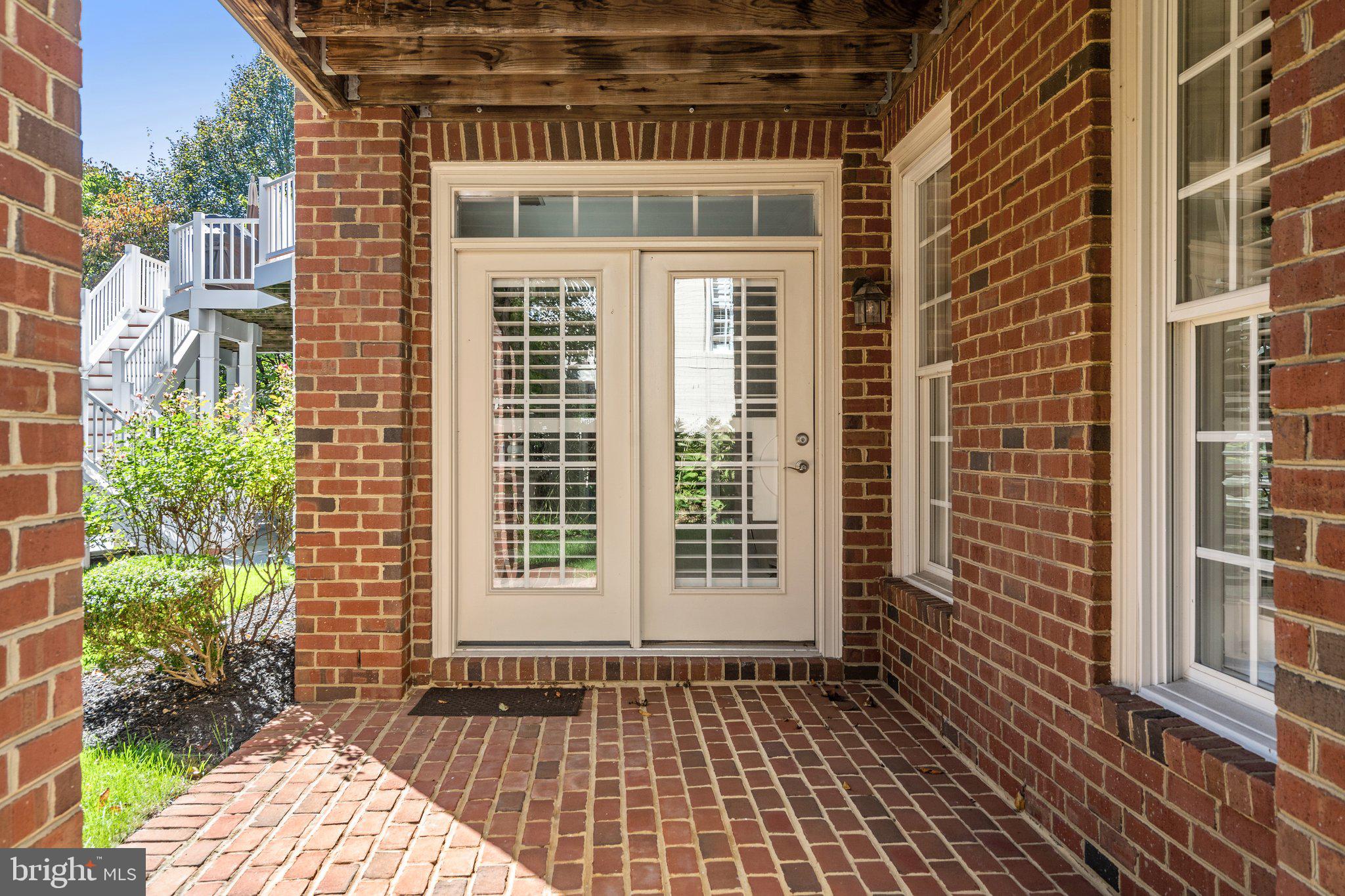 9402 OLD RESERVE WAY