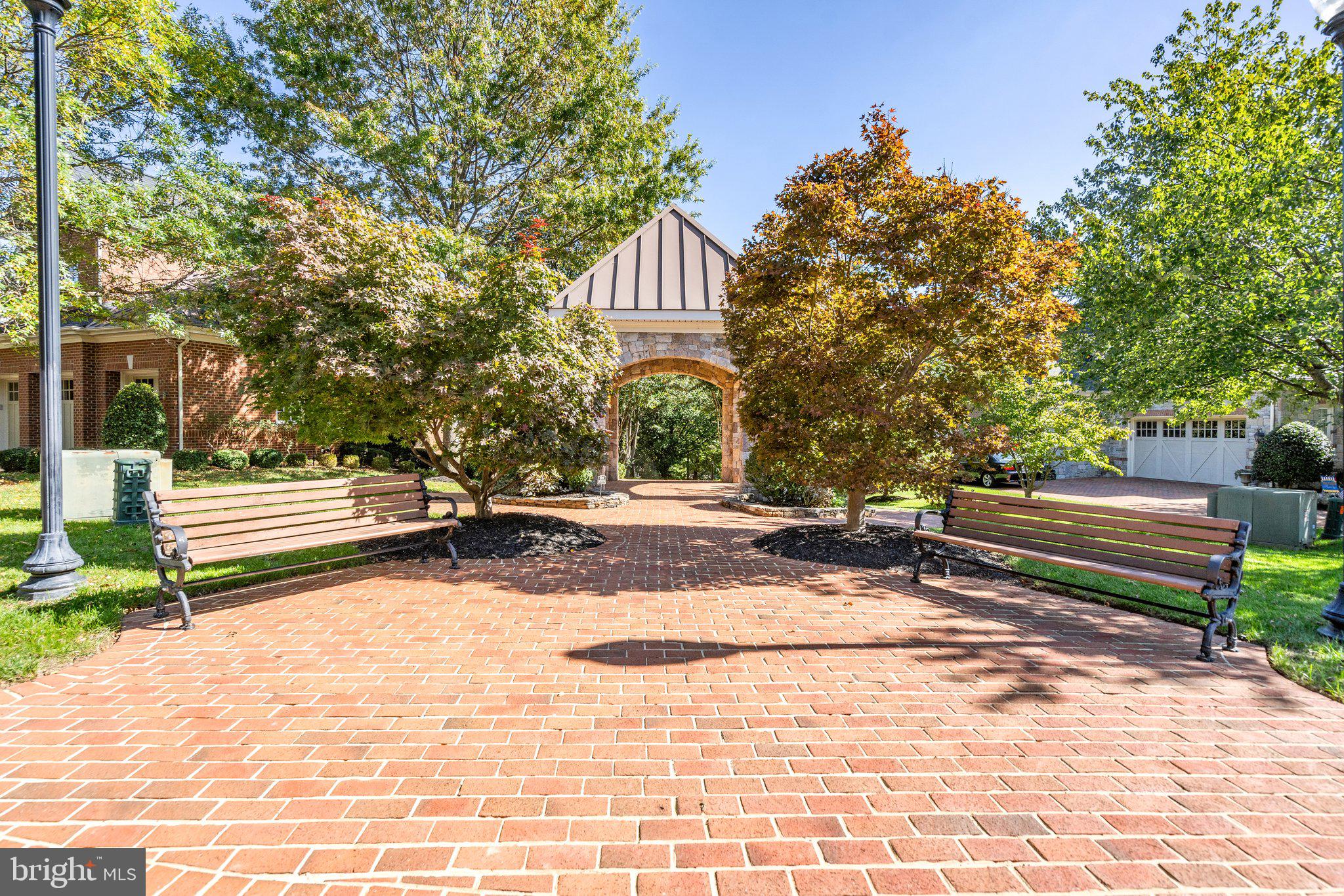 9402 OLD RESERVE WAY