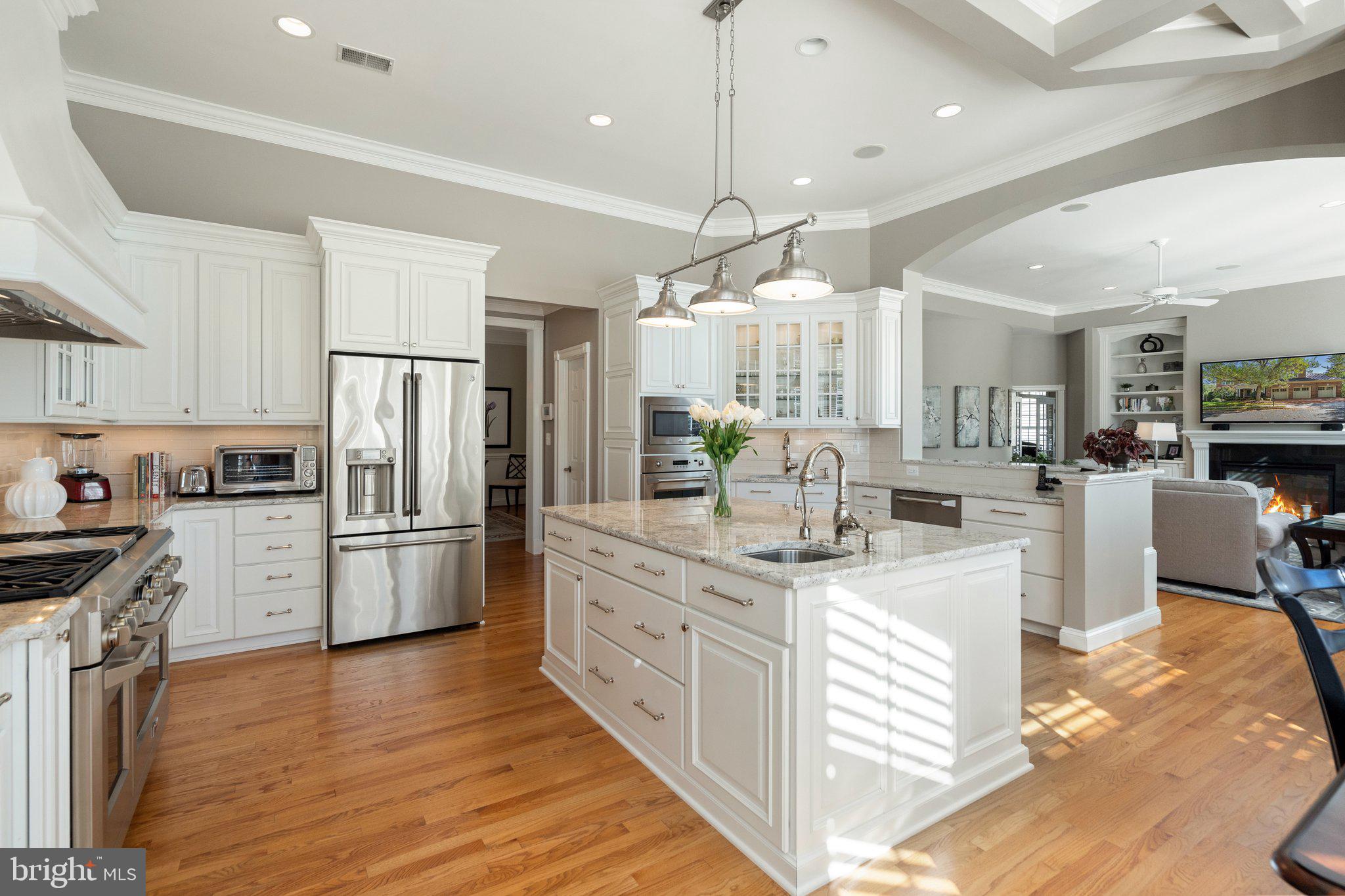 9402 OLD RESERVE WAY