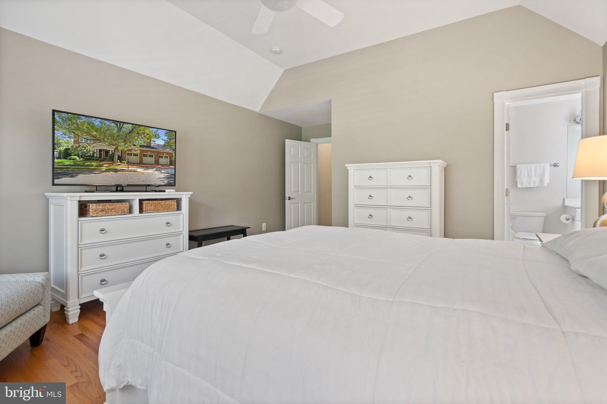 9402 OLD RESERVE WAY