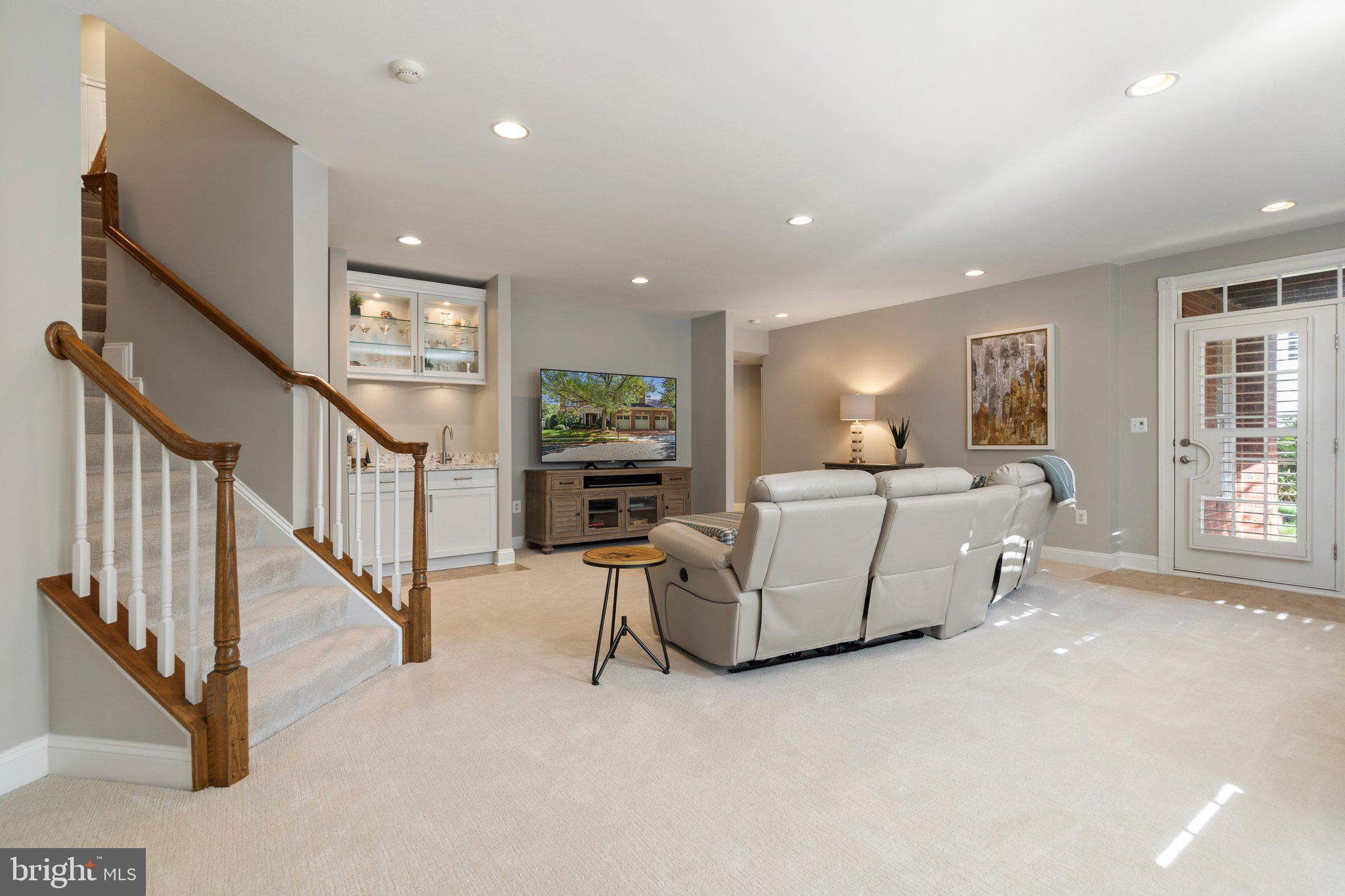 9402 OLD RESERVE WAY