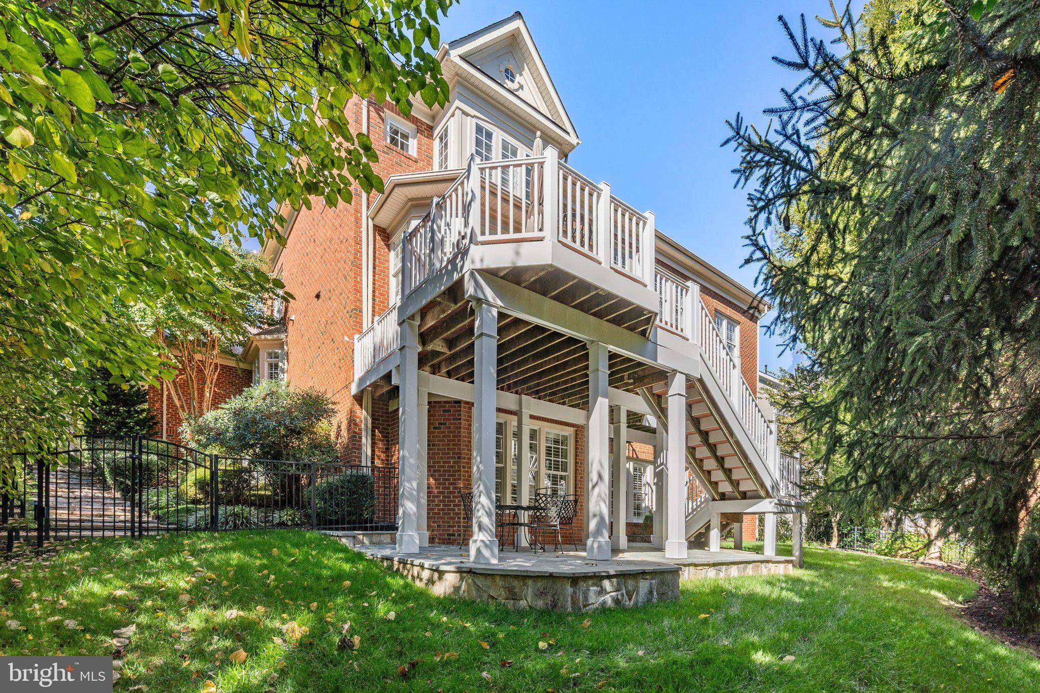 9402 OLD RESERVE WAY