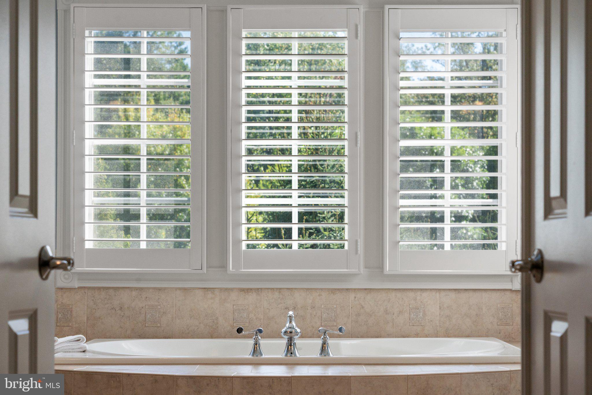 9402 OLD RESERVE WAY