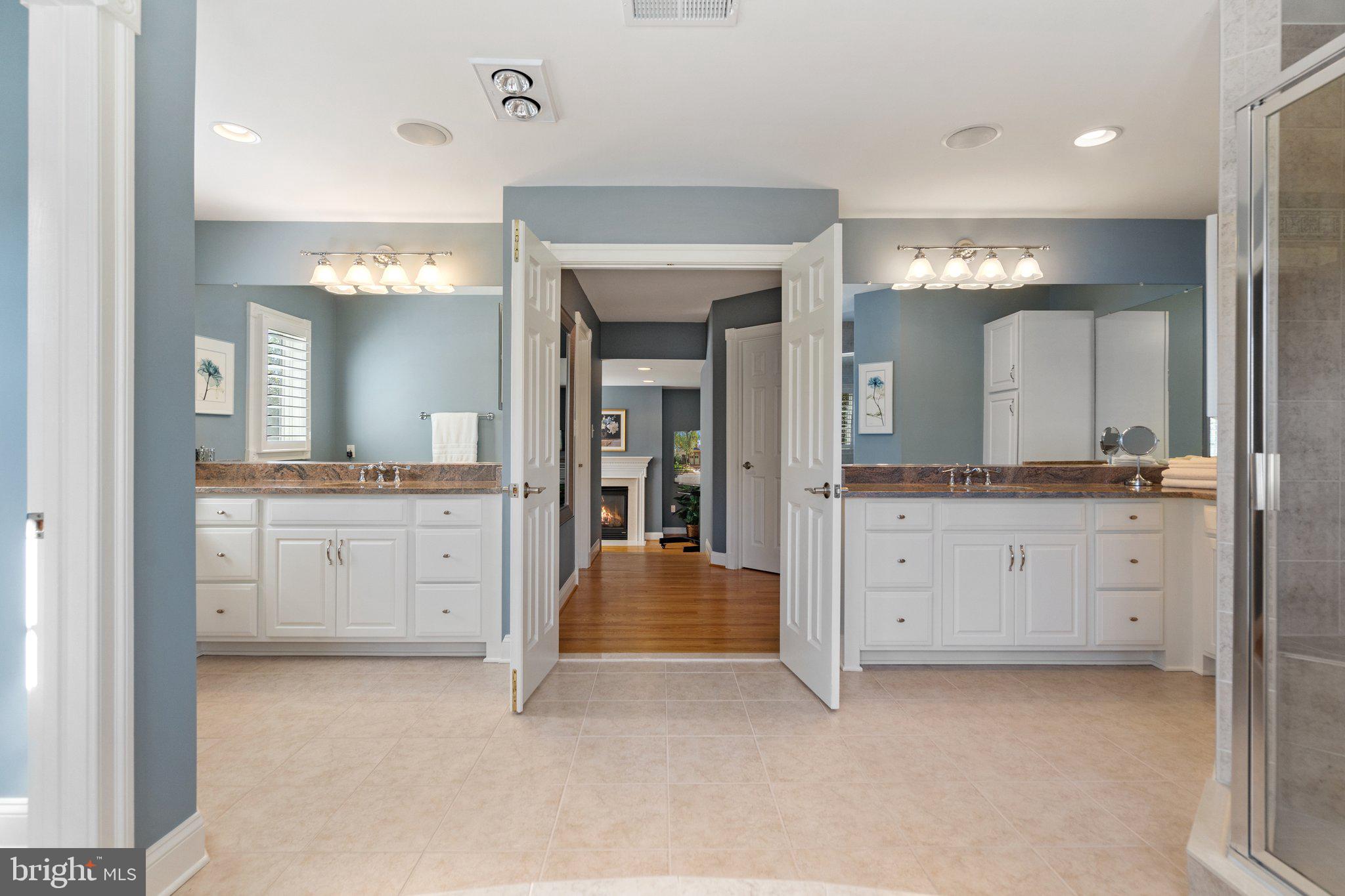 9402 OLD RESERVE WAY