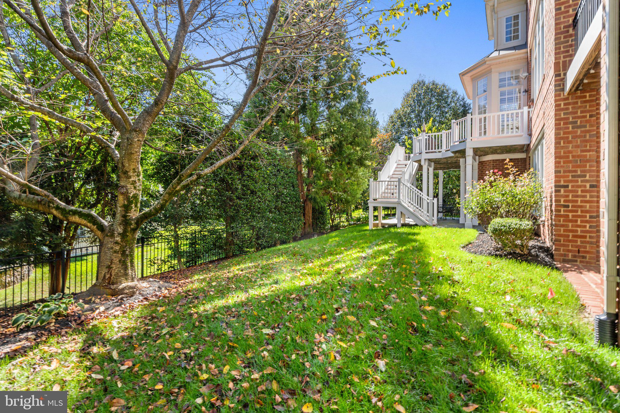 9402 OLD RESERVE WAY