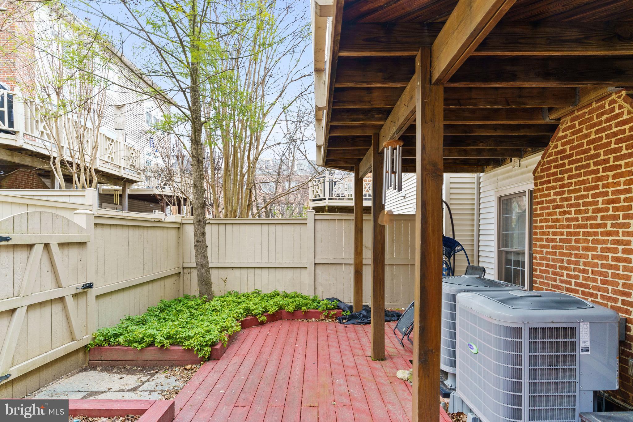 4170 GOVERNOR YEARDLEY LANE