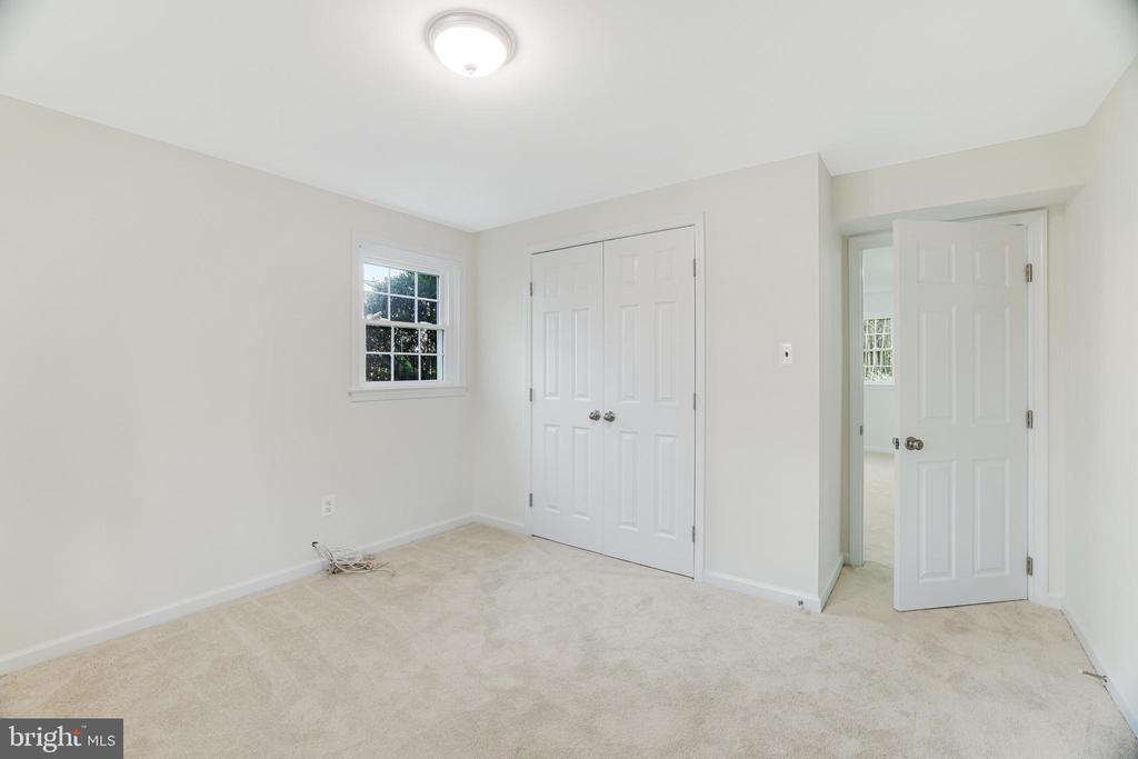 9905 COLONY ROAD