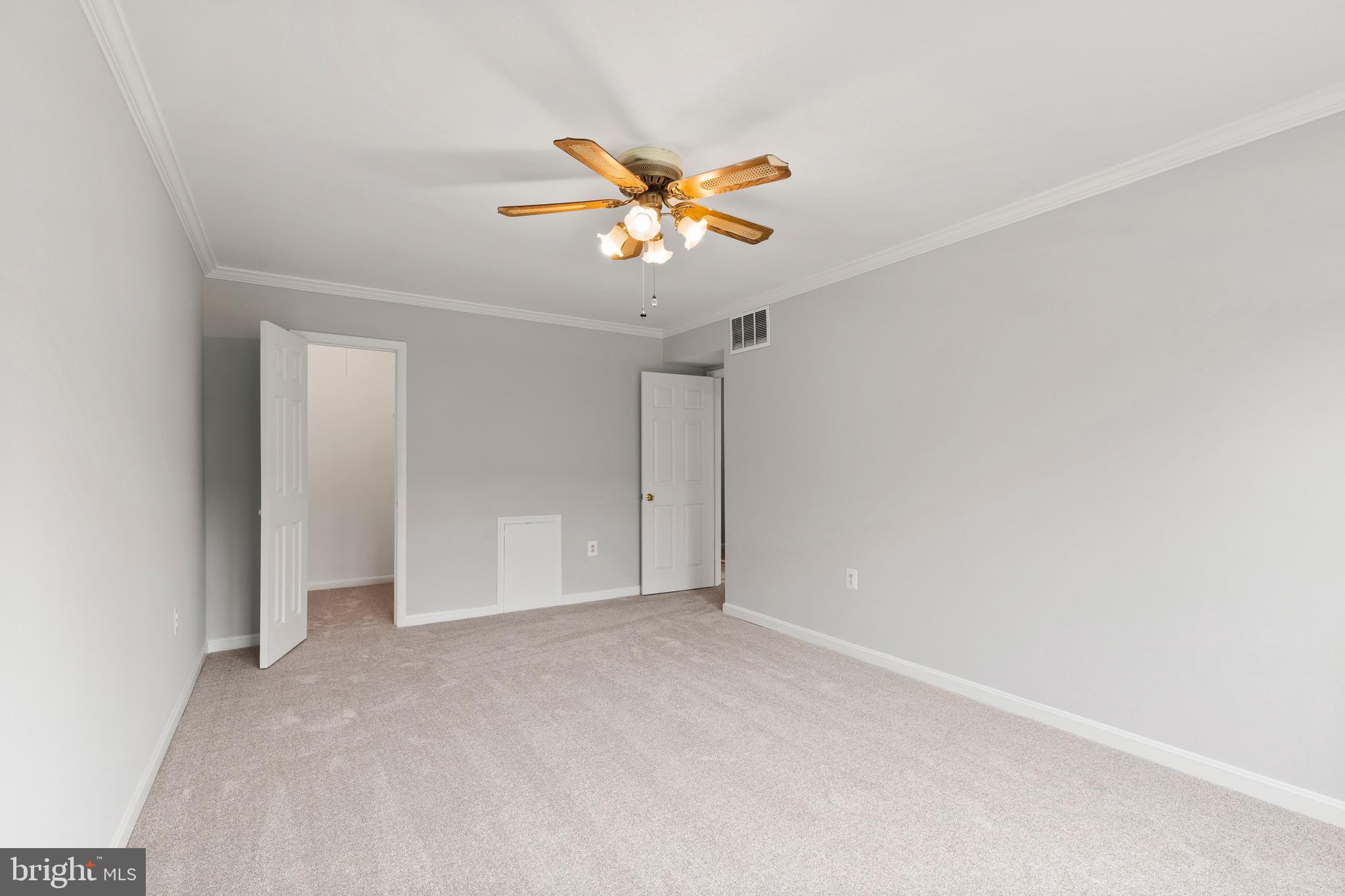 9457 FAIRFAX BOULEVARD 203