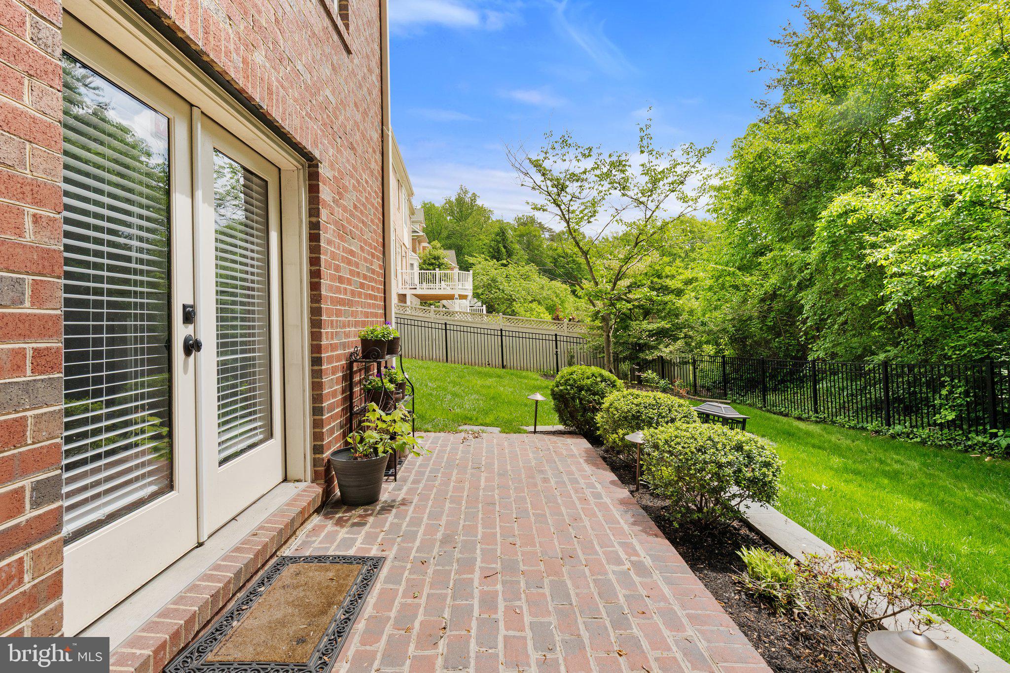 3528 SCHUERMAN HOUSE DRIVE