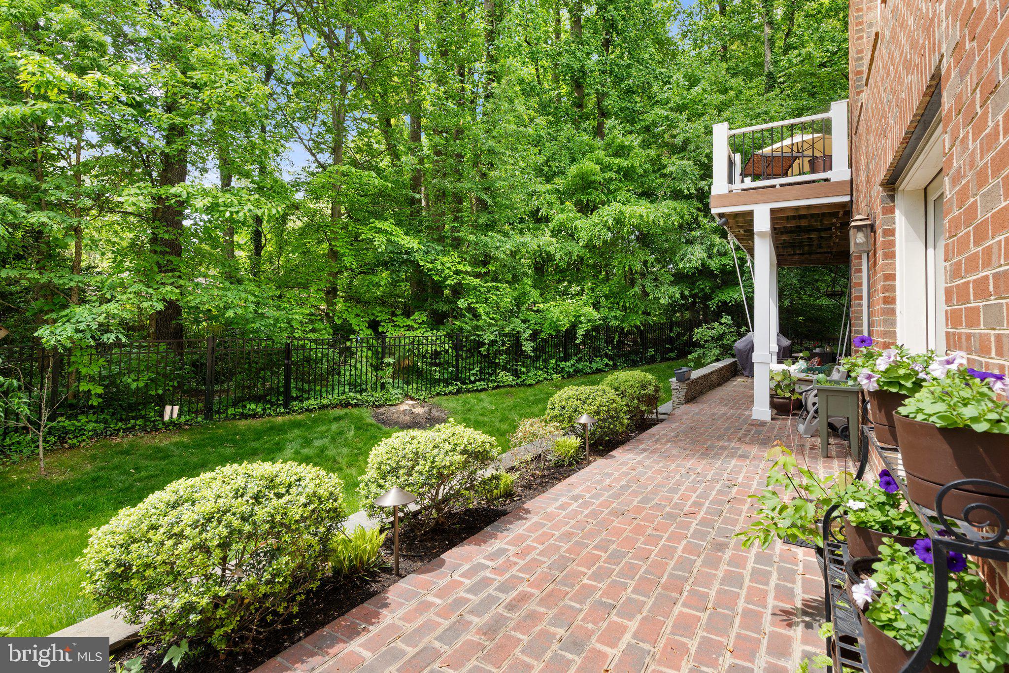 3528 SCHUERMAN HOUSE DRIVE