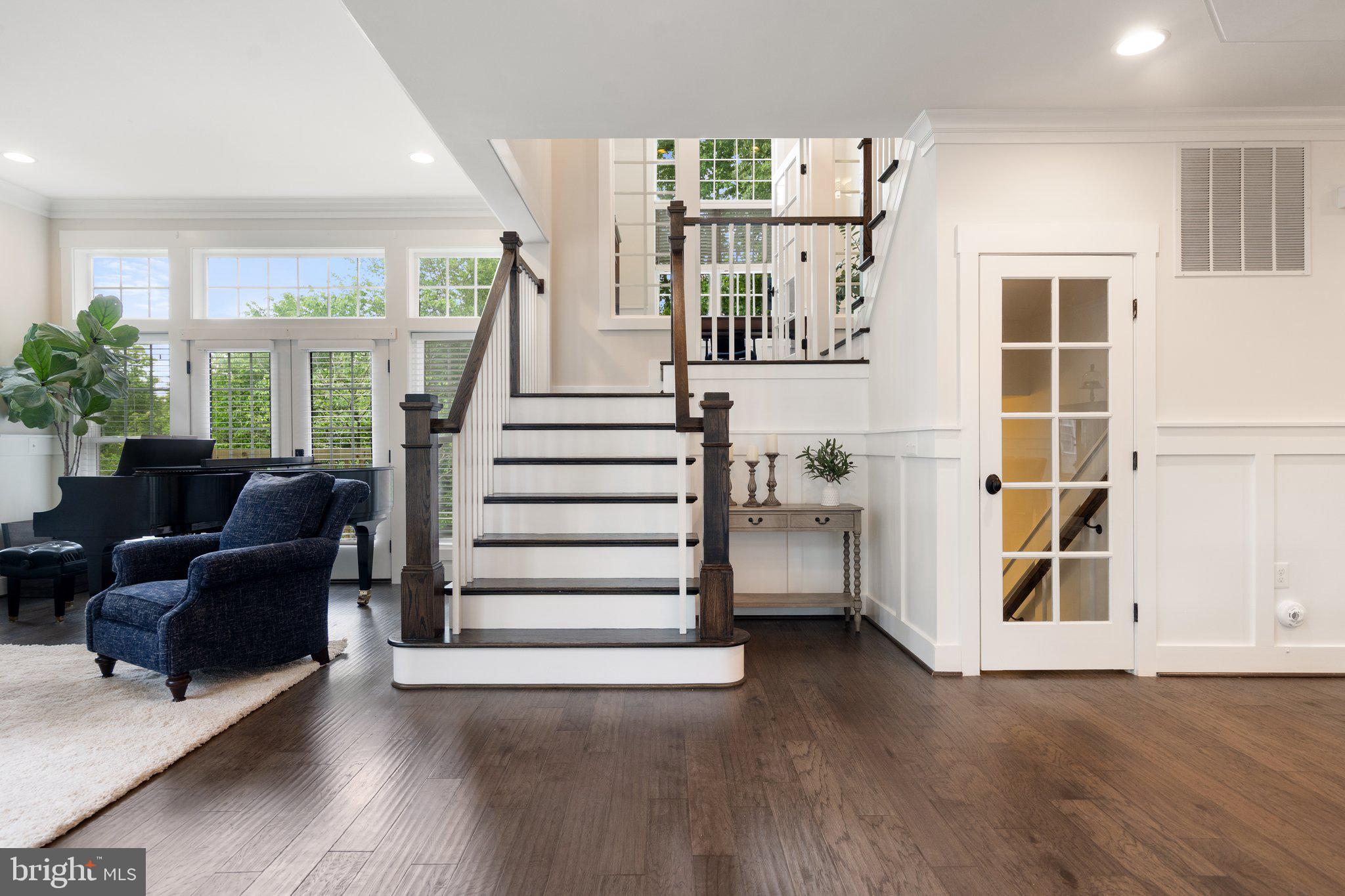 3528 SCHUERMAN HOUSE DRIVE