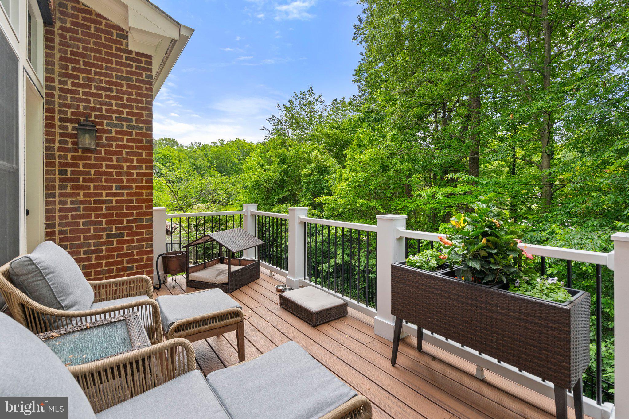 3528 SCHUERMAN HOUSE DRIVE