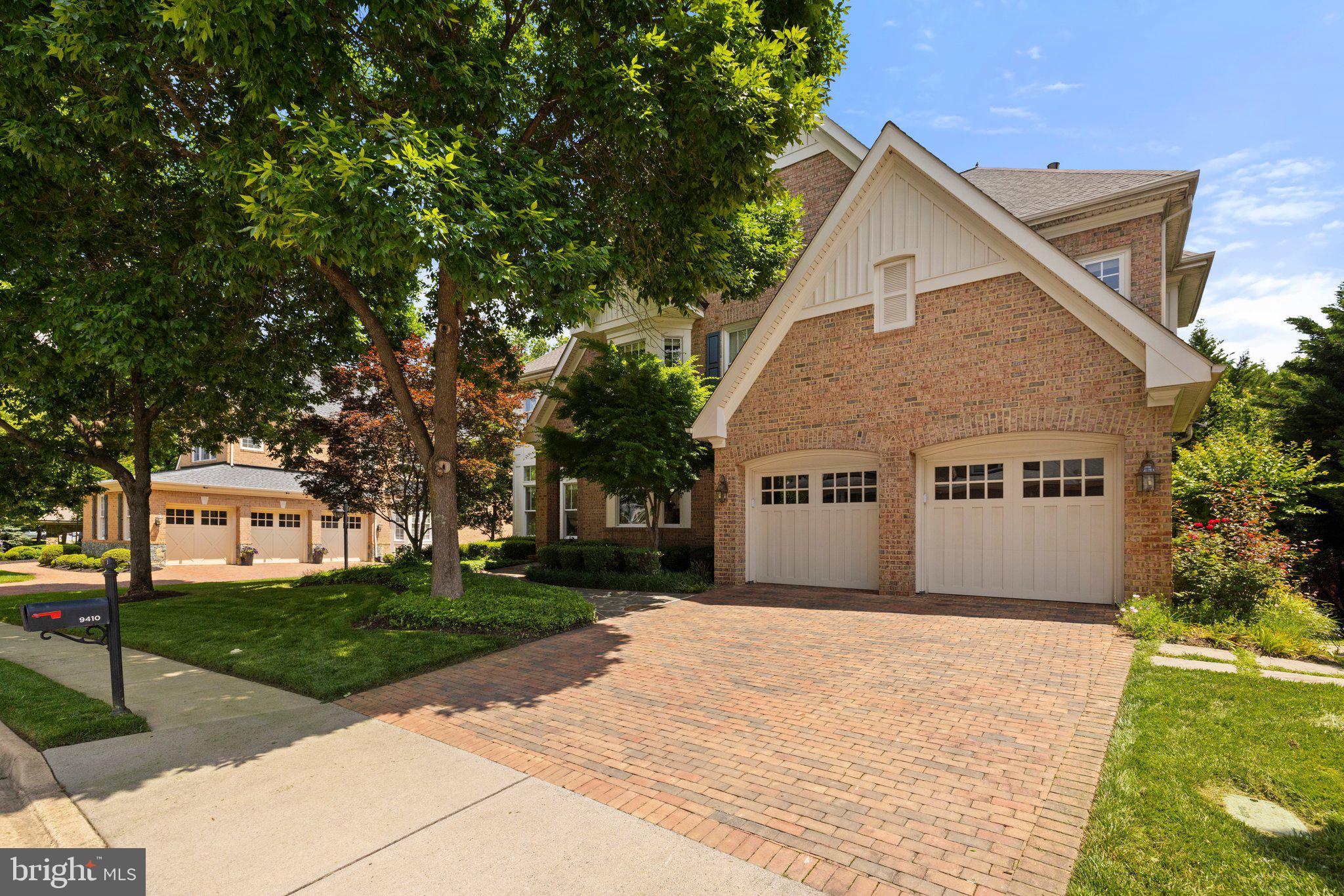 9410 OLD RESERVE WAY