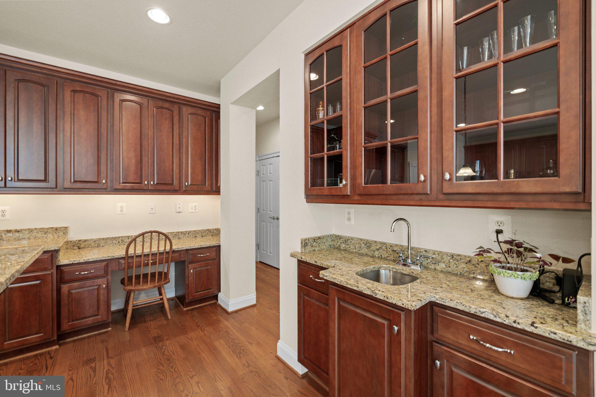 9410 OLD RESERVE WAY